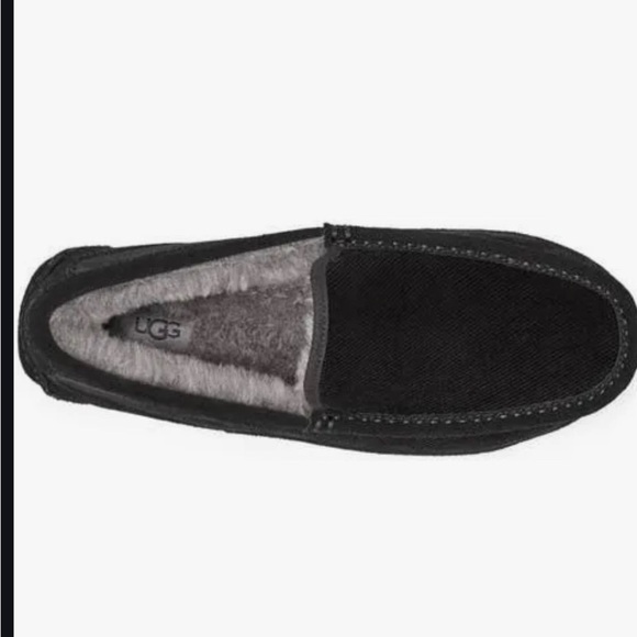 COPY - UGG slippers corduroy men’s - Picture 2 of 4